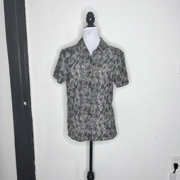 Anna & Frank 100% Silk Leopard Button Up Size S - Picture 2 of 7